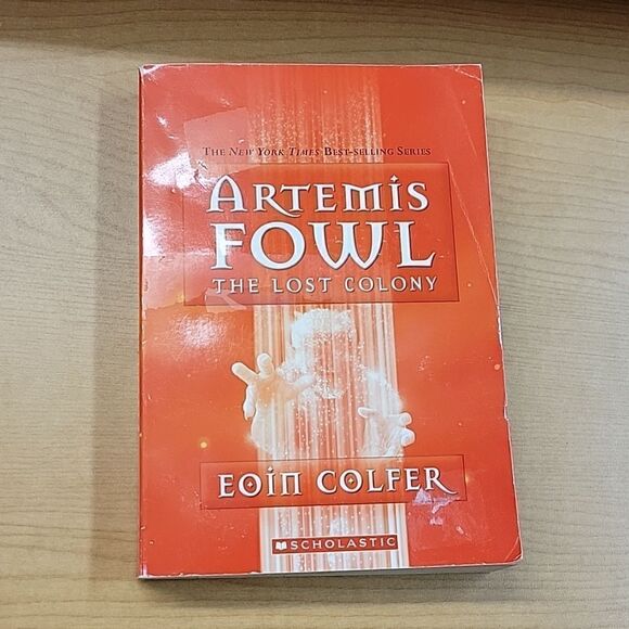5 Artemis Fowl series books - Picture 6 of 9